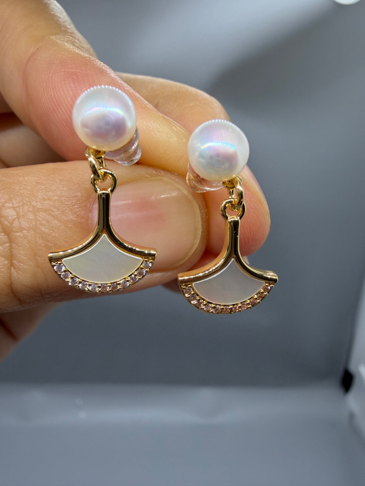 Ginkgo Leaf Pearl Jewelry Set, Gold Plated Mother of Pearl Necklace & Freshwater Pearl Earrings, Dainty Nature Inspired Gift for Her