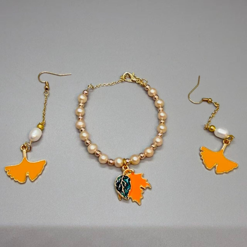 Autumn Maple Leaf Jewelry Set, Pearl Bracelet and Leaf Earrings, Fall Jewelry Gift for Her, Handmade Nature Inspired Jewelry Set