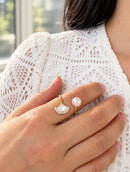 18k gold plated ginkgo leaf ring with mother of pearl inlay, cubic zirconia edge and freshwater pearl