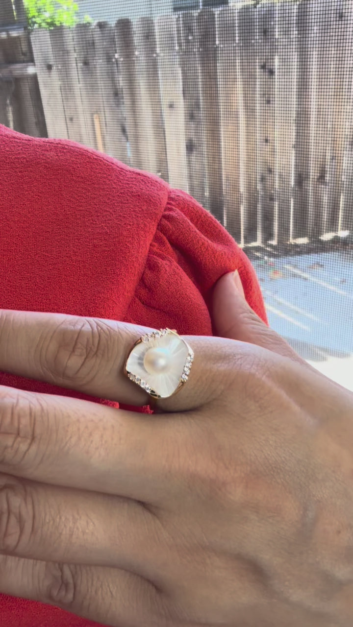 Shell pearl jewelry set product video